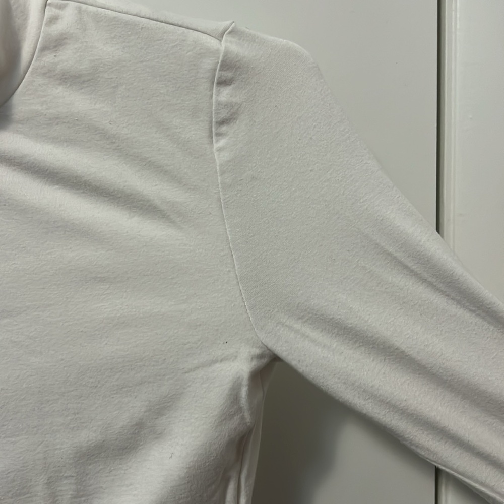 Aeropostale Plain White Long Sleeves Crop Top - Picture 4 of 4